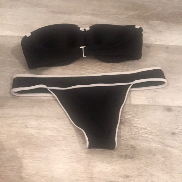 Victoria’s Secret Swimsuit - Picture 2 of 3